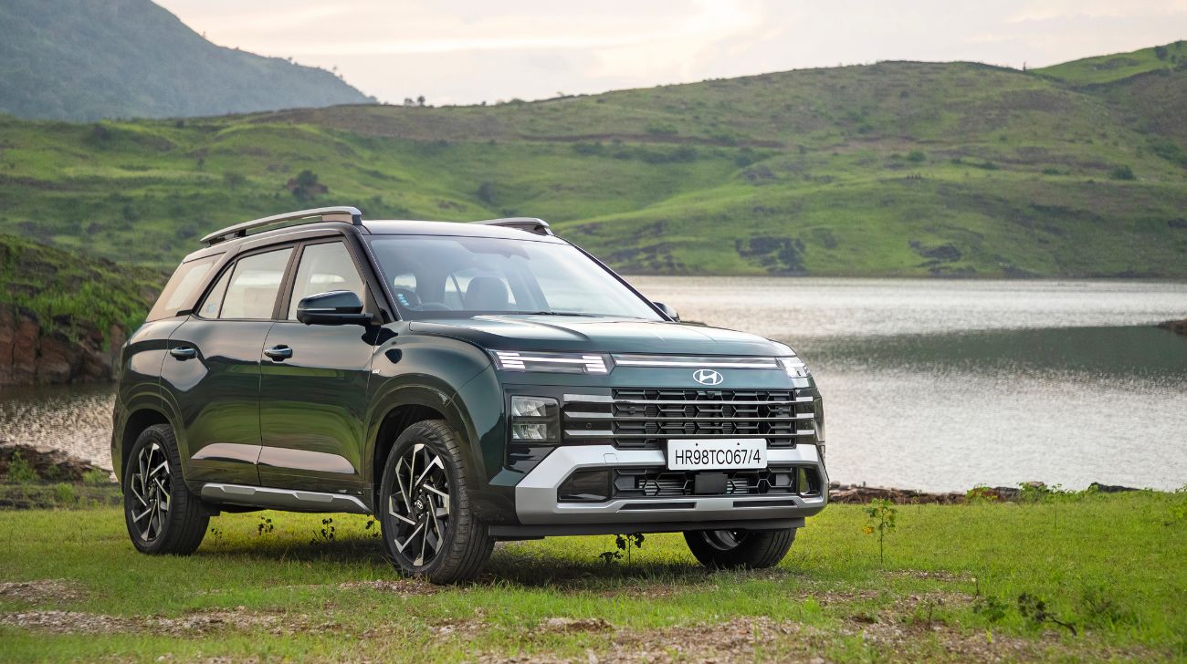 Hyundai Alcazar facelift | More than just extra seats and treats!